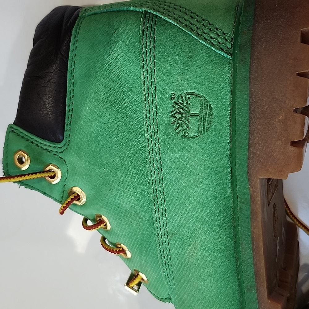 Timberland , Womens Ankle Boots. Great Spring Color - Picture 2 of 8